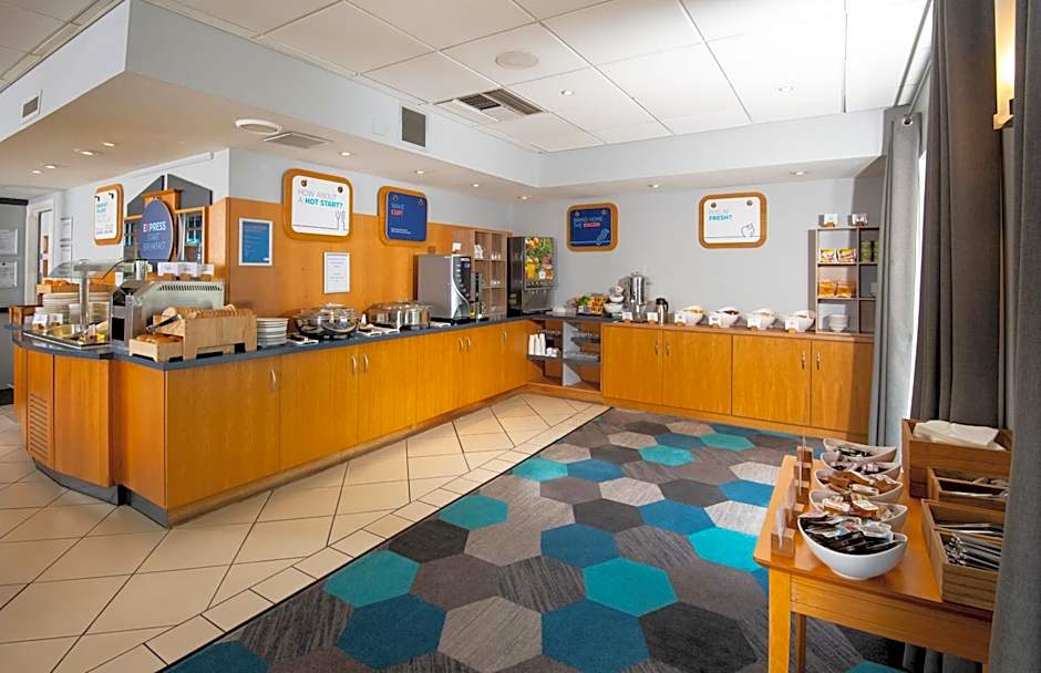 Holiday Inn Express Peterborough By IHG