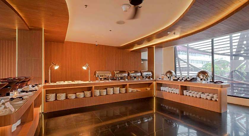 Cross Vibe Paasha Atelier Bali Kuta