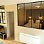Au Loup Historic Apartments