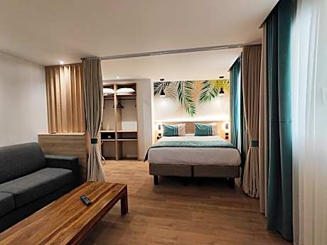 JUNIOR SUITE DELUXE