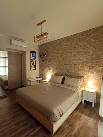 Tizzy Apartment & Rooms