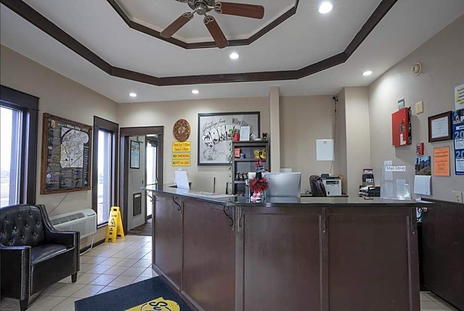 Super 8 by Wyndham Miles City