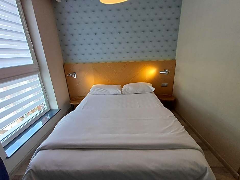 Hotel Marina Club Old Town View