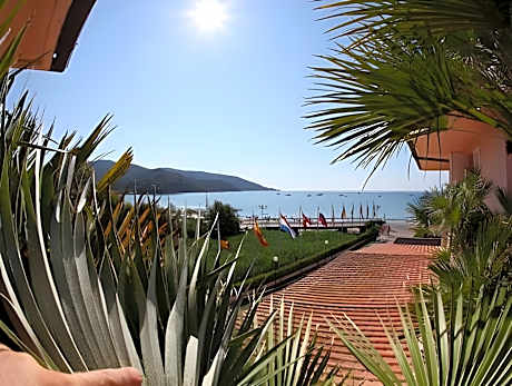 Hotel Riva del Sole