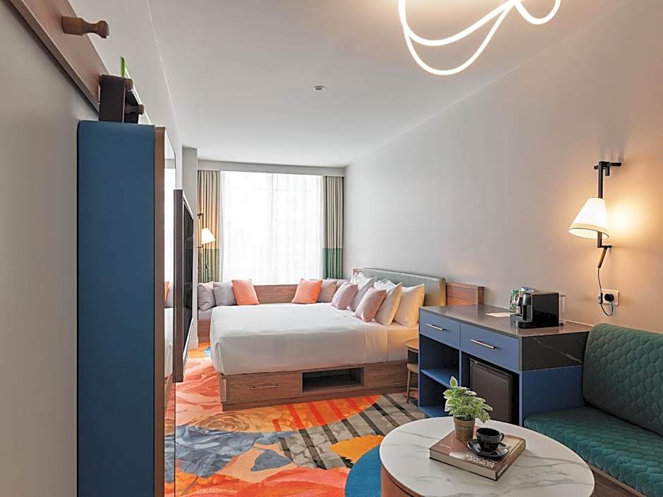 The Clarence Hotel Sydney