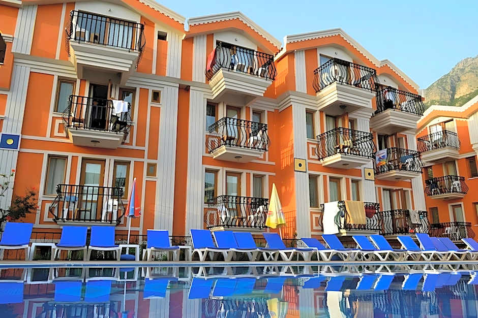 Magic Tulip Beach Hotel