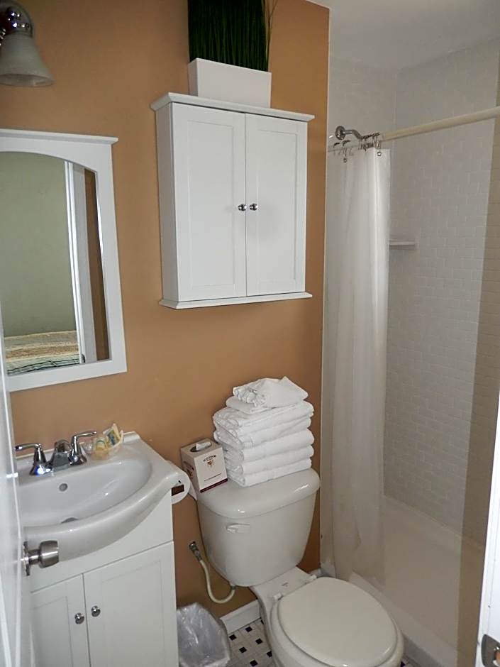 Sifting Sands Motel