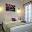 Hotel Anixis