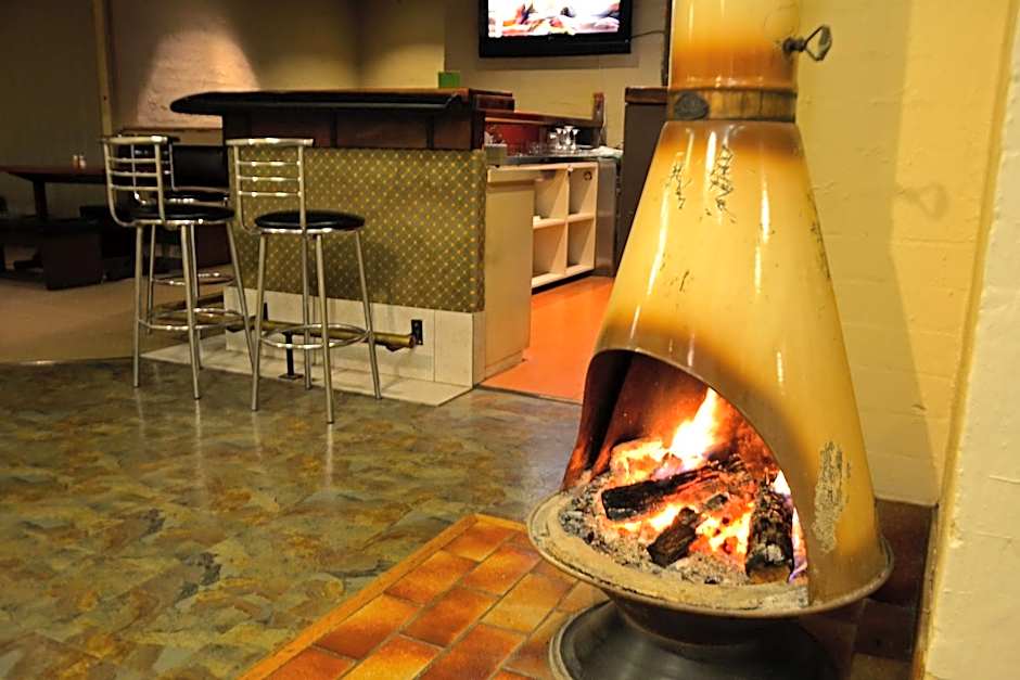 Charles Sturt Motor Inn