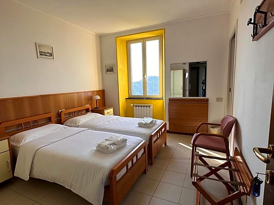 Hotel Montallegro