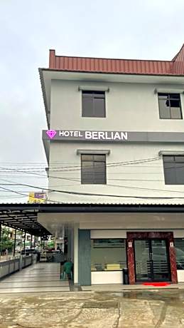 Hotel Berlian