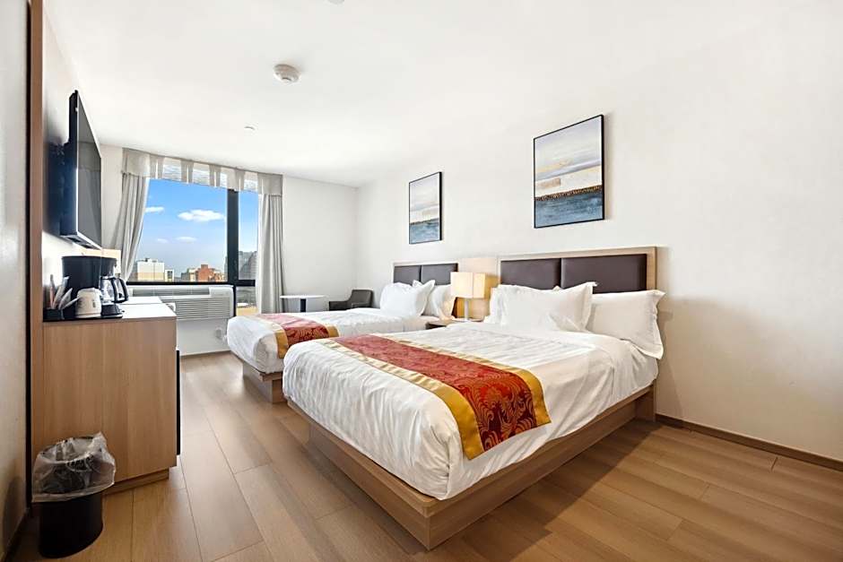 Ramada by Wyndham Flushing Queens