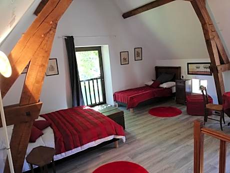 Triple Room with Garden View