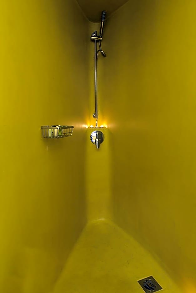 Trieris Villa & Suites