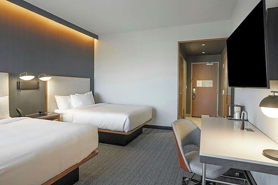 Courtyard by Marriott Indianapolis Fishers