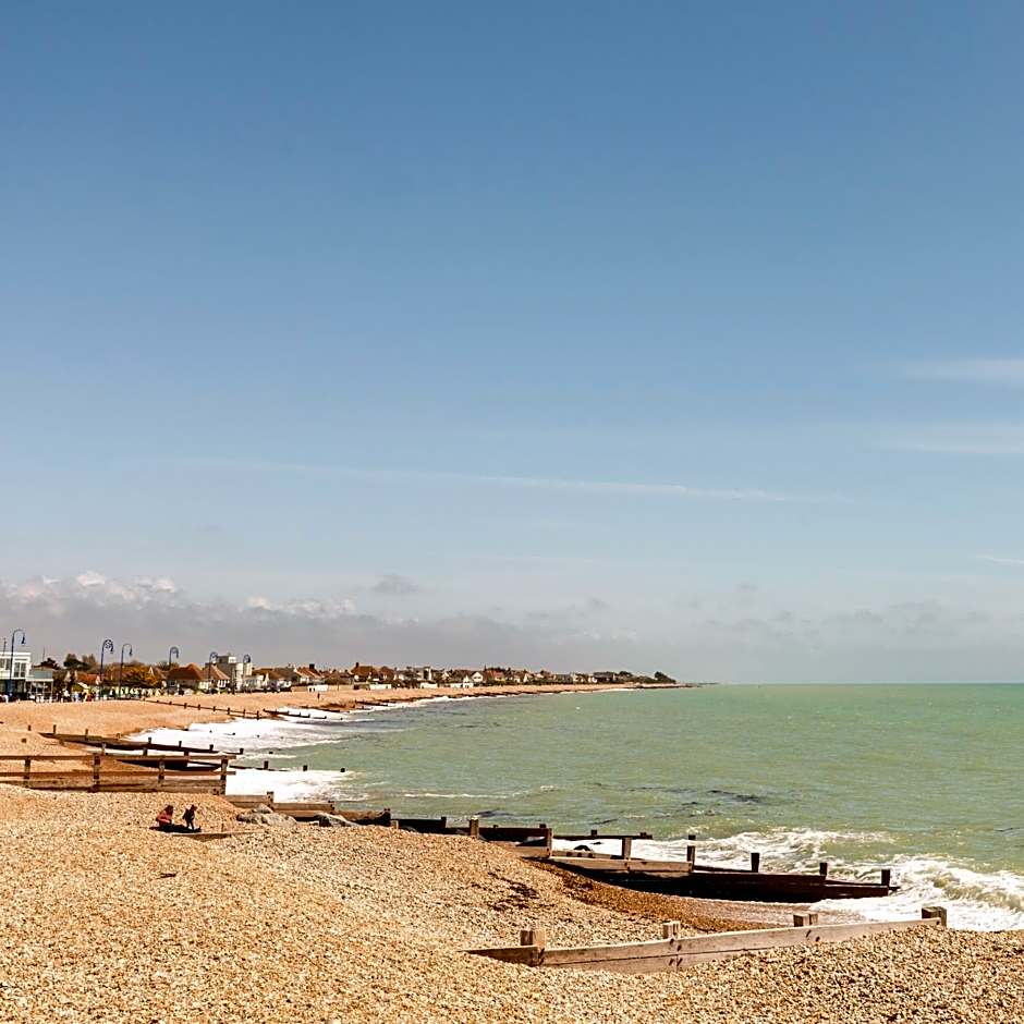 The Beachcroft Hotel, BW Signature Collection