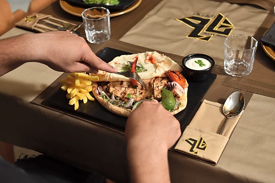 Luxe Grand Hotel Apartments