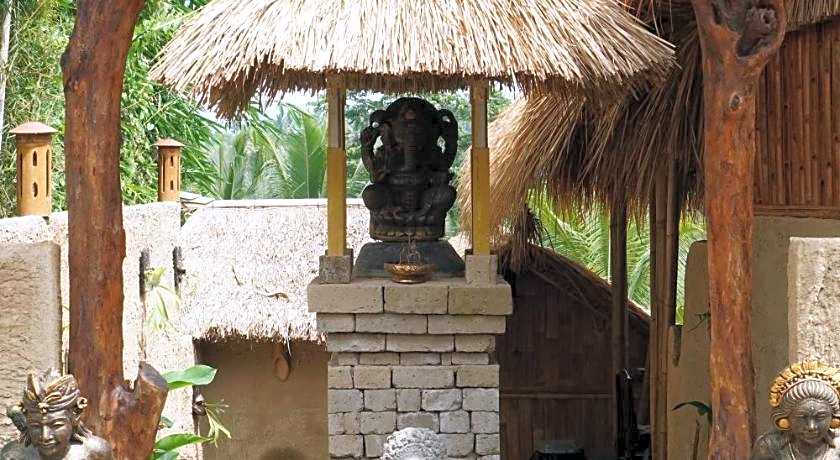 Bali Bamboo Jungle Huts And Hostel.
