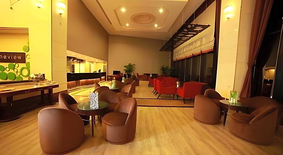 Grand Riverview Hotel