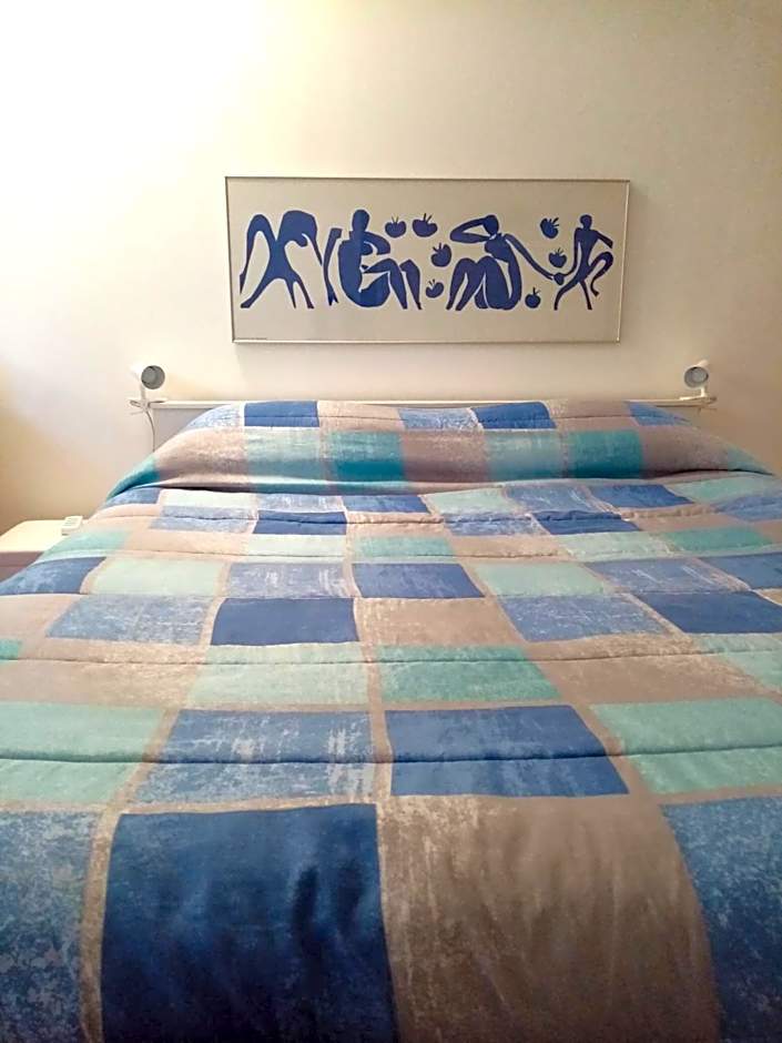 B&B accogliente a due passi dal metrò di Milano - Casa Adriana