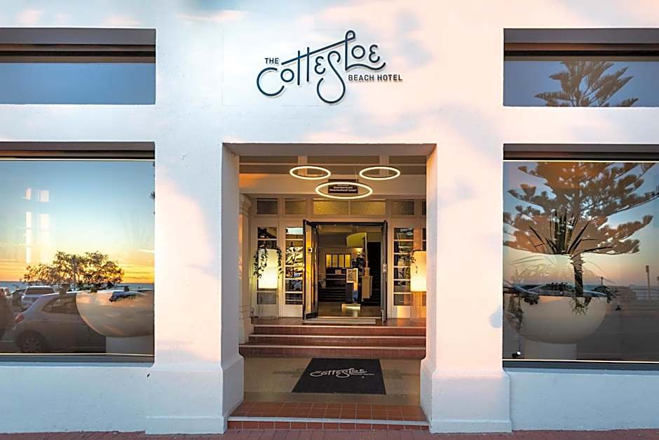 Cottesloe Beach Hotel