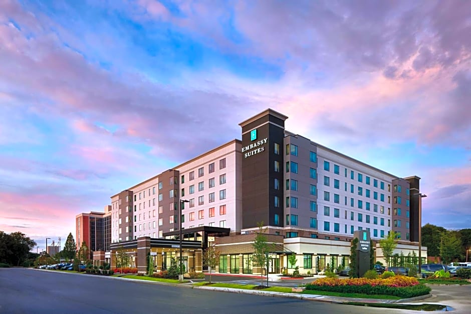 Embassy Suites By Hilton Atlanta Airport North