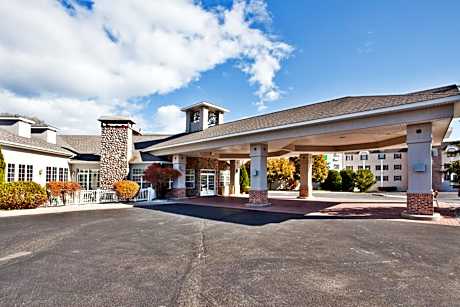 Holiday Inn Express St. Ignace Lake Front Hotel By IHG