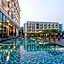 Way Hotel