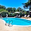 The Orchard Hotel Ukiah Wine Country Free Breakfast, Pool, & Hot Tub