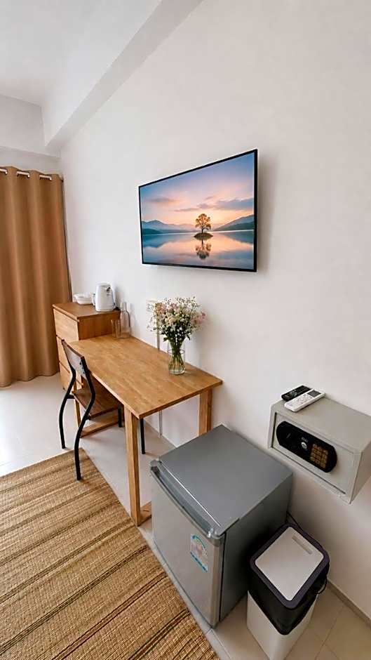 Holiday House Kata & Karon Phuket Hotel