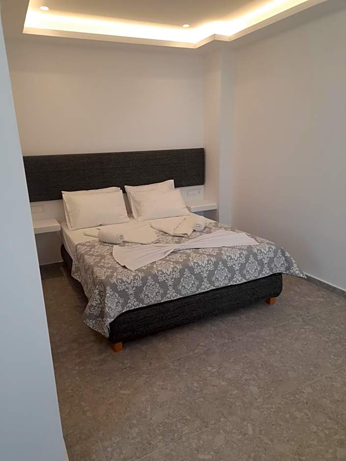 Sand rooms Antiparos