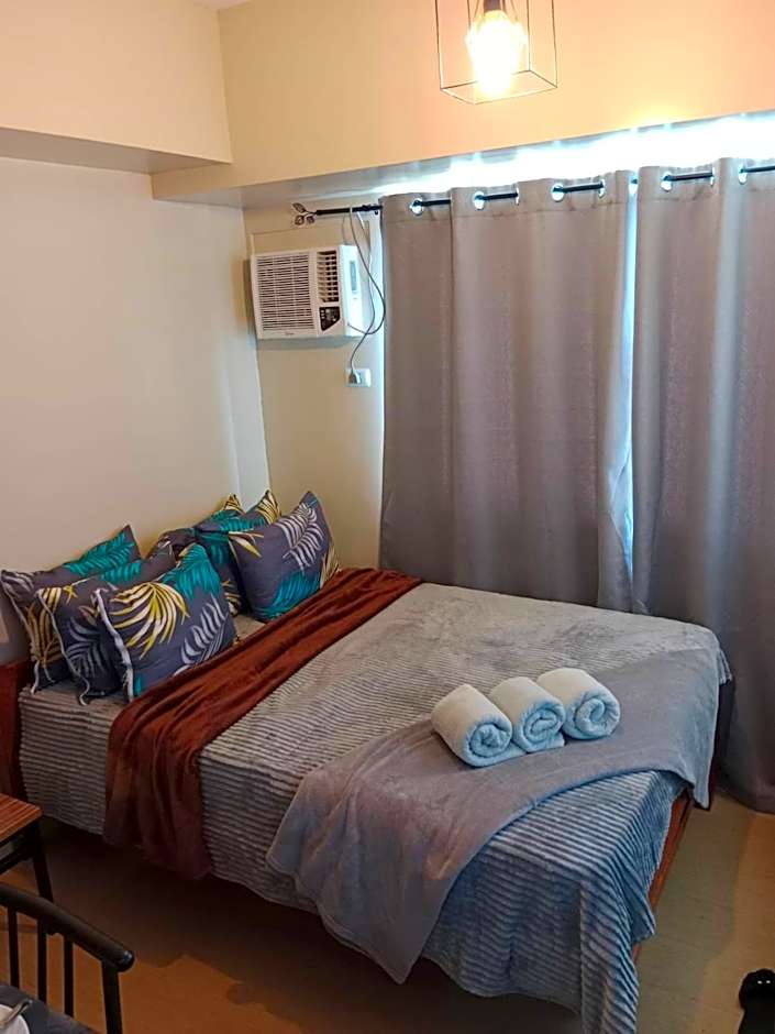 AVIDA ATRIA T2- B, near S&R and SM city by Denice