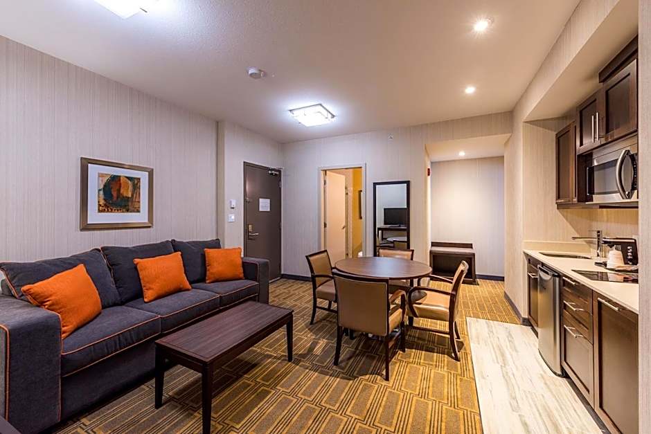 Best Western Plus Chateau Fort St. John