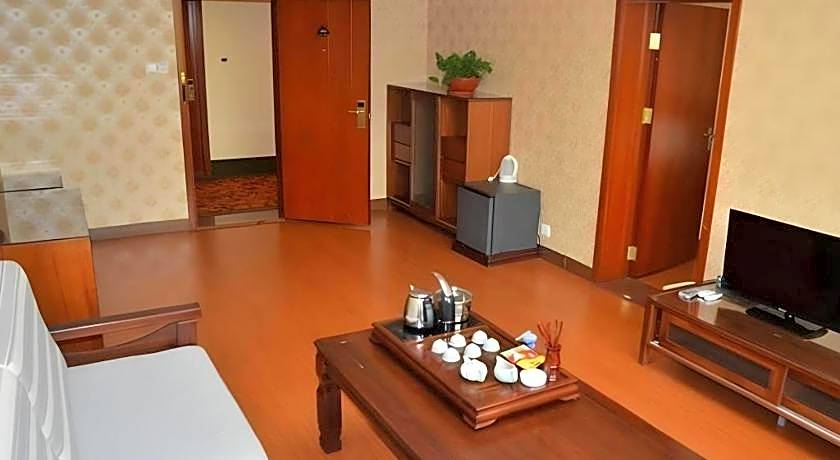 GreenTree Inn WeiFang QingZhou Middle HaiDai Road Electric Power Shell