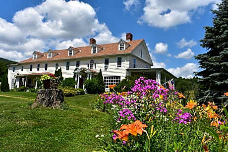 Harbour House Inn B&B