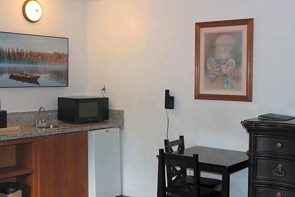 Cedarwood Inn of Ashland