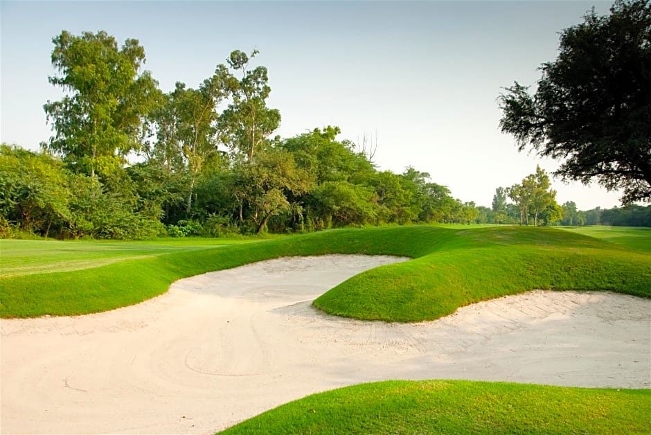 OYO Life 2335 Kos 89