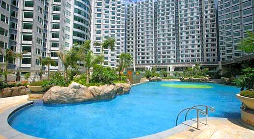 Kowloon Harbourfront Hotel