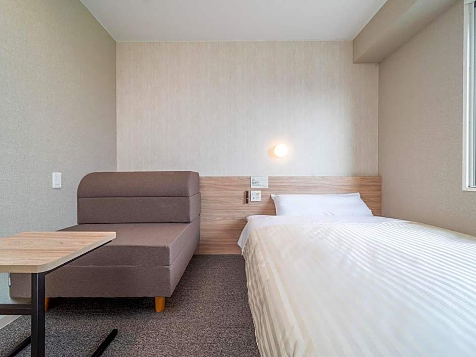 Super Hotel Iyo Saijo
