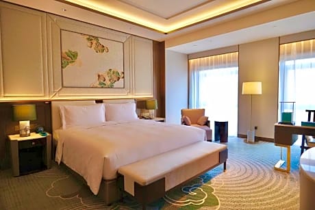 Superior Room, One King-Size Bed