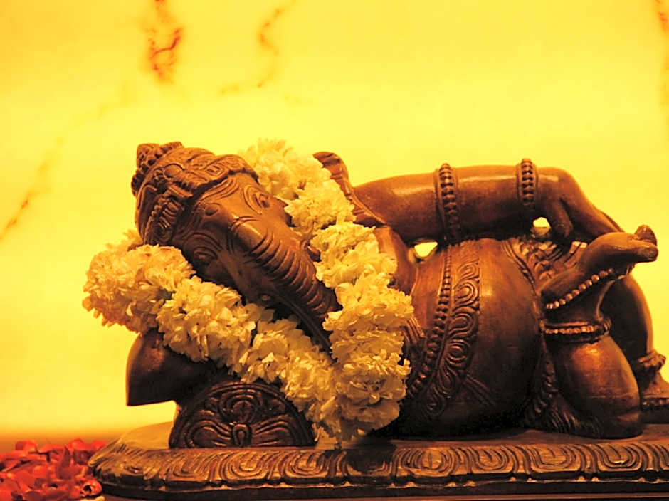 Kells Hotel and Restaurant