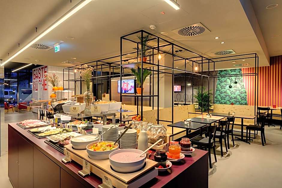 MEININGER Hotel Leipzig Hauptbahnhof