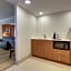 Holiday Inn Express Voorhees - Mt. Laurel By IHG