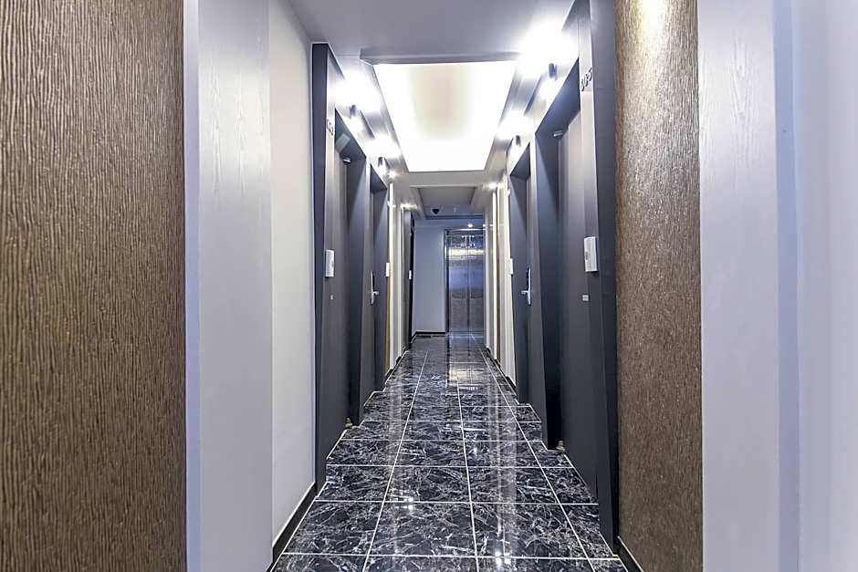 Busan Seomyeon Business Hotel J7
