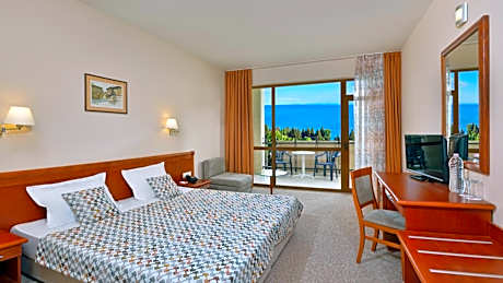 Standard Room with Sea View