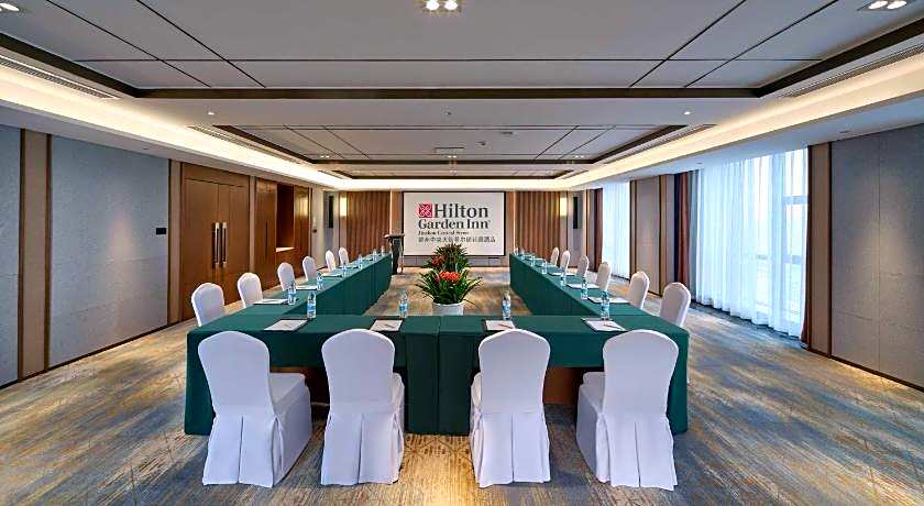 Hilton Garden Inn Jinzhou Central Street