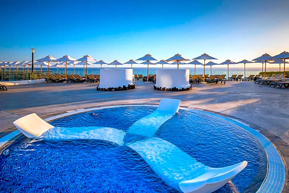 Barceló Santiago Hotel