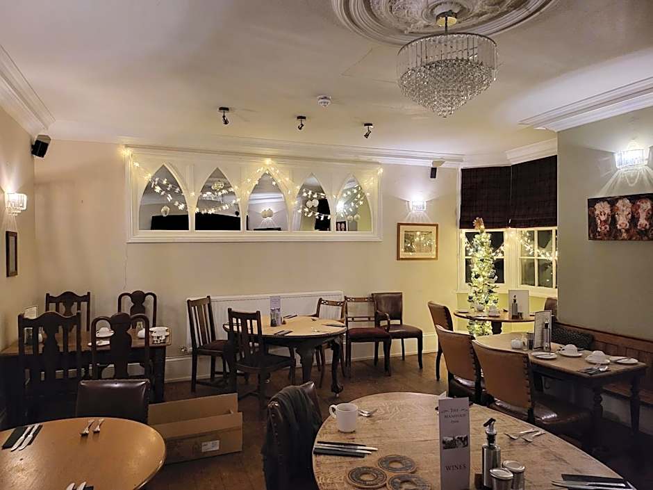 The Manifold Inn Hotel