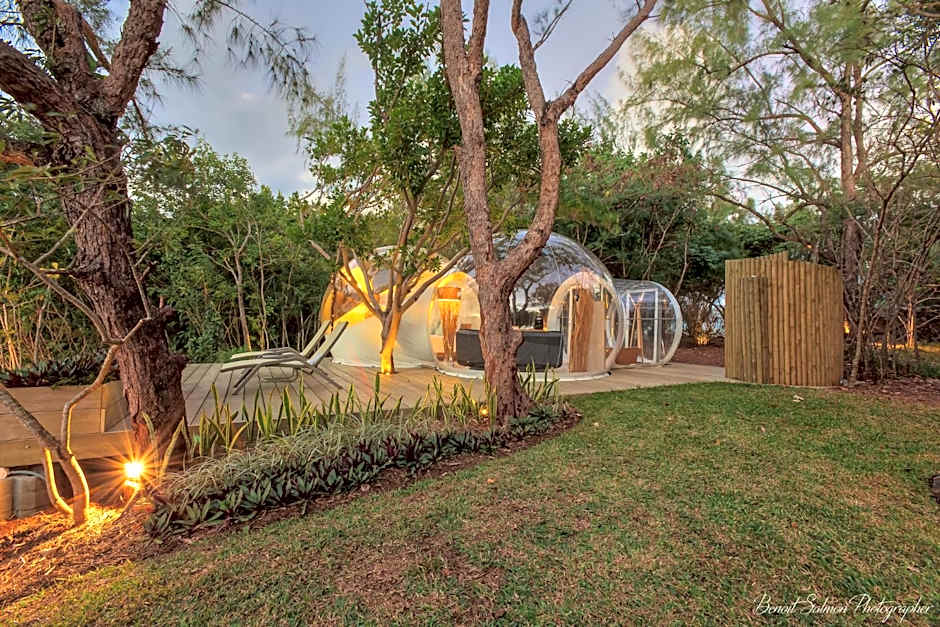 Bubble Lodge Ile aux Cerfs Island