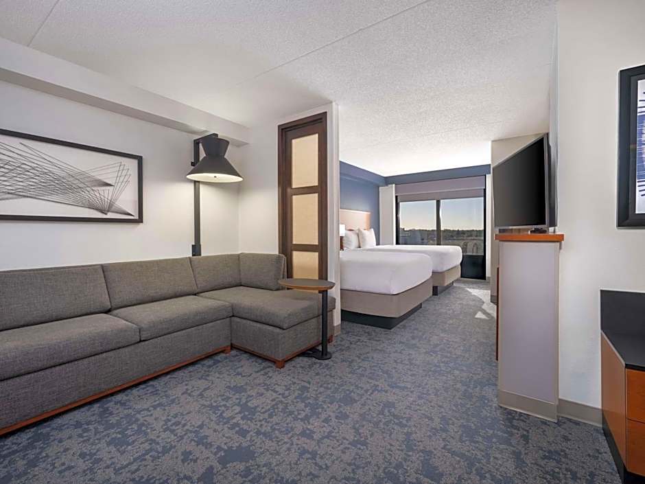 Hyatt Place Lakeland Center